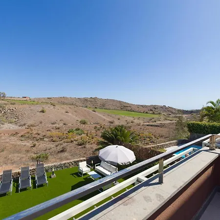 Шале Salobre Private Pool Overlooking To The Golf Course- Pet Friendly